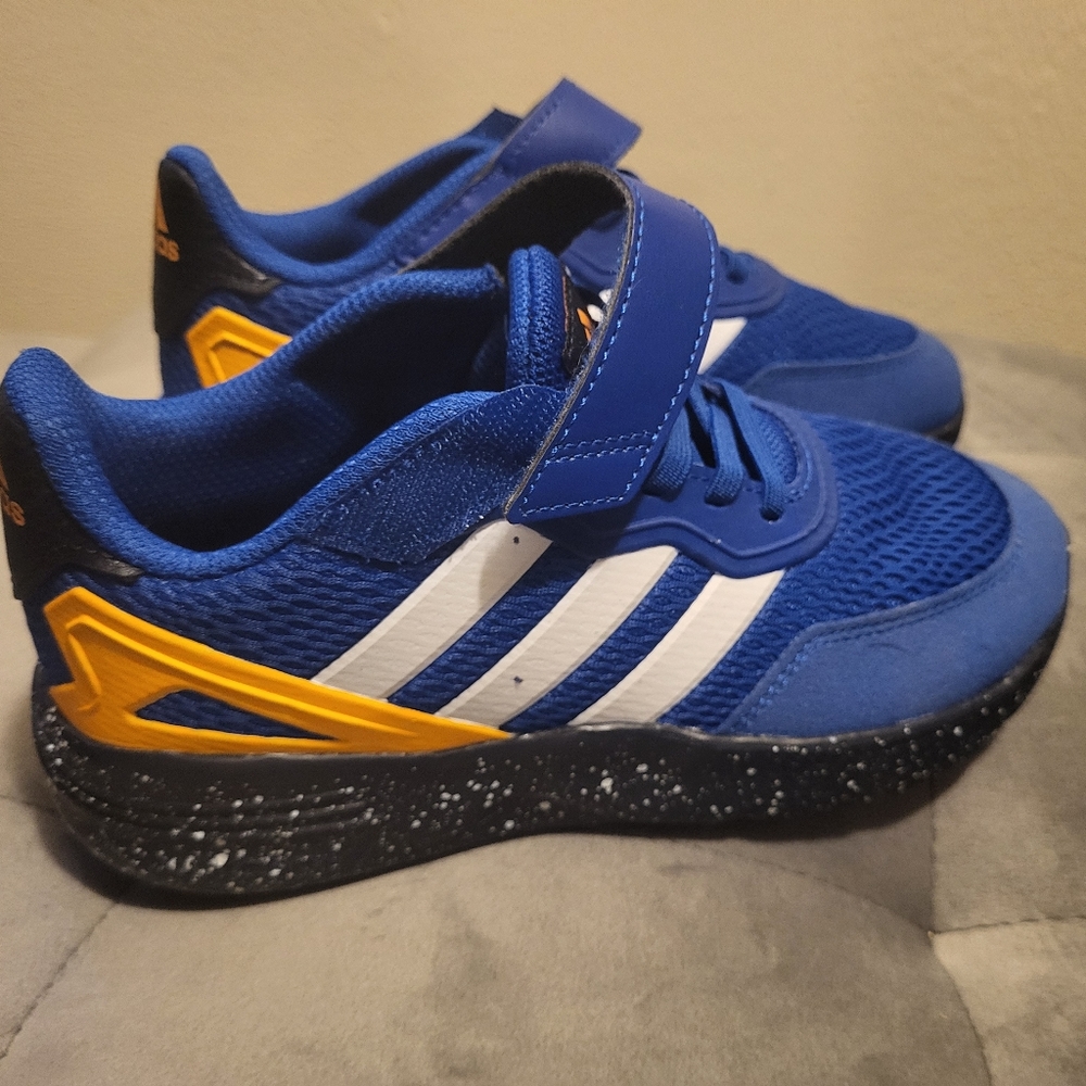 Adidas Boys shoes